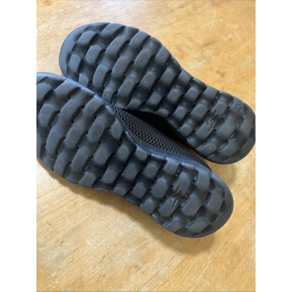 Skechers Shoes Womens 9 /39 Black SlipOn Go Walk Joy Comfort Goga Max Walking - Picture 9 of 10